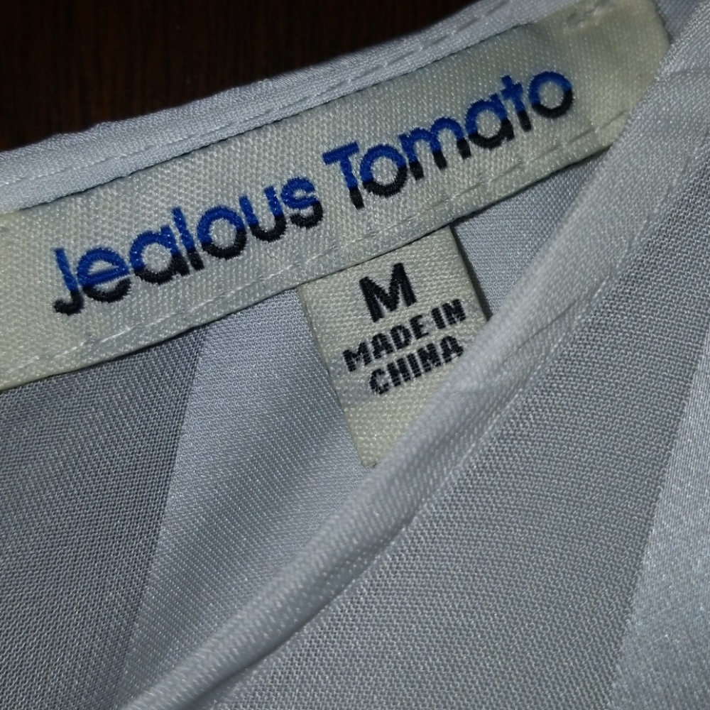 NWT sheer top - Picture 5 of 7